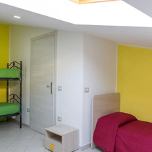 B&B in Piazza, 孔图尔西泰尔梅 — 照片 2