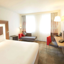 Novotel Stevenage, Стивенидж — фото 3