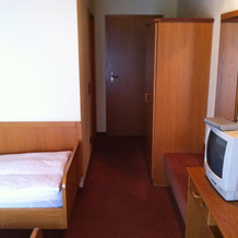 Hotel Bacchusstube Garni, Гольдбах — фото 4