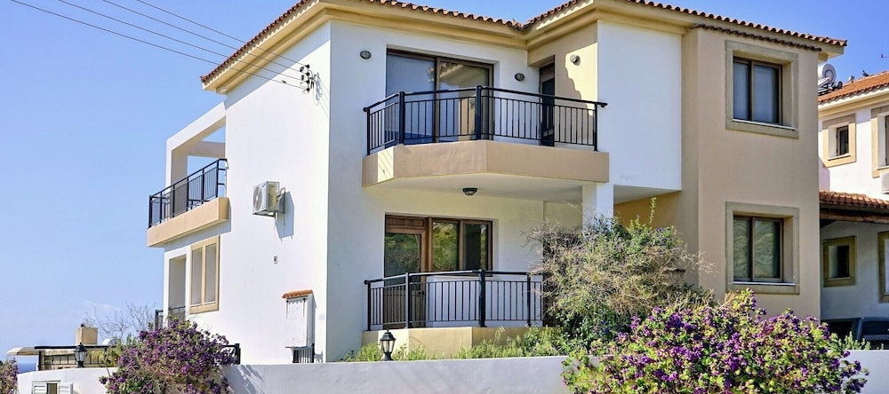 Pomos Villa - Only 50M To The Sea, Picturesque - Tranquil Area, Paphos, Помос — фото 1