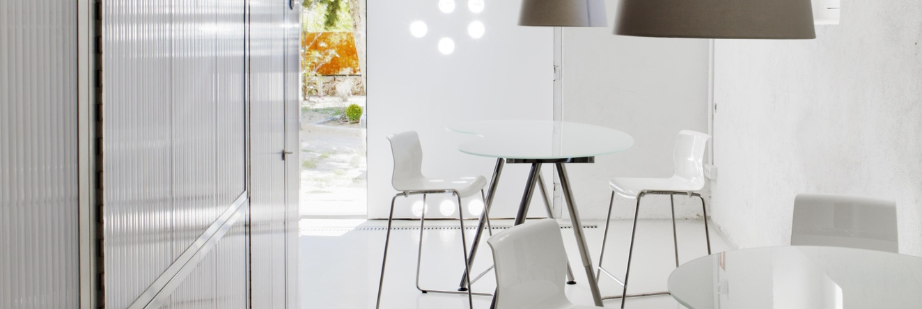 Box art hotel, Collado Mediano — photo 1