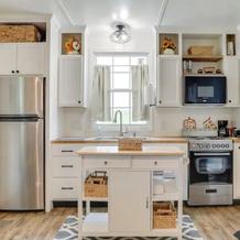 Near Parks & Lakes: Pet-friendly Winnie Cottage, 温尼 — 照片 5