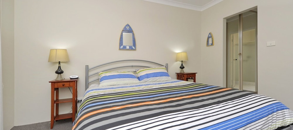 Cottage Court 10 - Nelson Bay, 尼尔森湾 — 照片 1