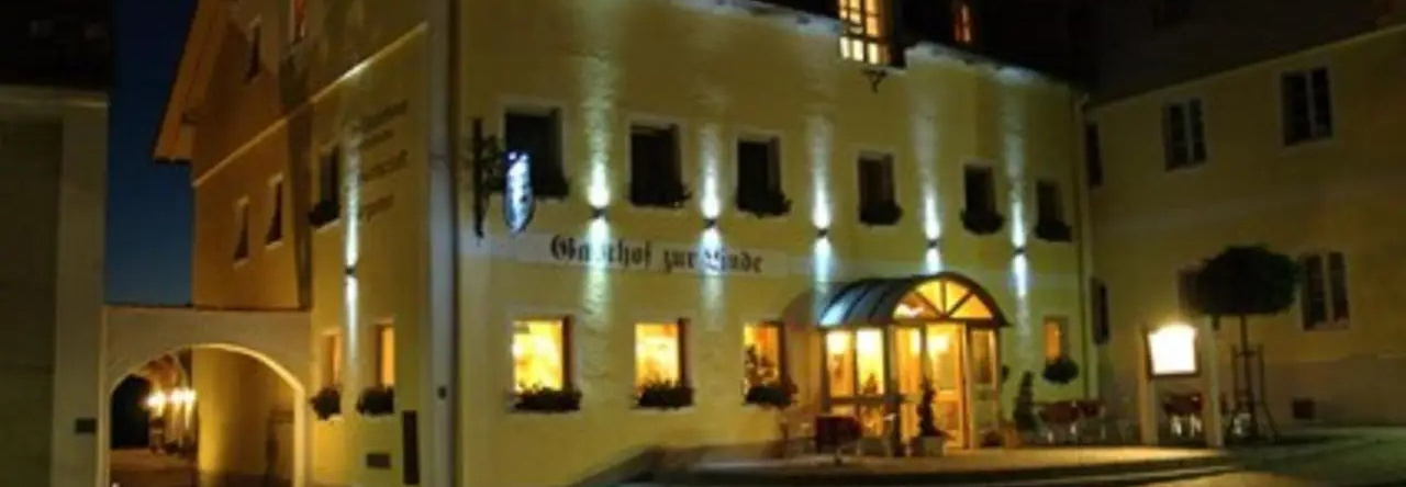 Hotel-Gasthof Zur Linde, 诺伊基兴拜姆海利根布卢特 — 照片 1