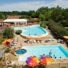 Maison de 2 chambres avec piscine partagee terrasse amenagee et wifi a Estang, 埃斯唐 — 照片 5