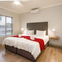 El Dorado Hotel and Self Catering, 奥茨胡恩 — 照片 3