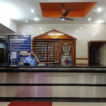 Spot On 45084 Hotel Navaratna Deluxe, 卡尔瓦尔 — 照片 2