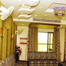 Hotel Simna International, Музаффарпур — фото 2