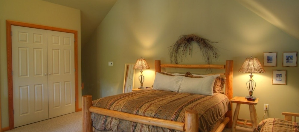 Mountain Town Properties The Lofts 1, 罗斯兰 — 照片 1