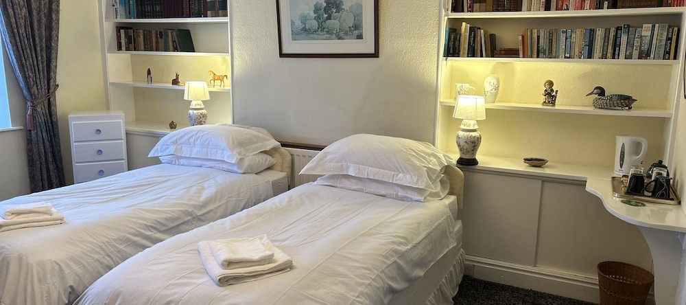 Lucy Cross Guest House, 莱伯恩 — 照片 1