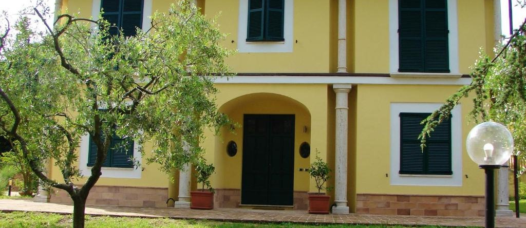 Villa with 4 bedrooms in Mogliano with private pool enclosed garden and WiFi 23 km from the beach, 莫利亚诺 — 照片 1