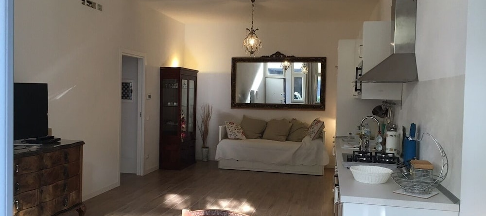 Elegant Flat 15 min From the Center of Milan, Novate Milanese — photo 1