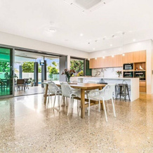 ZENLUX - 5BR Holiday Home with Pool, 范尼湾 — 照片 3