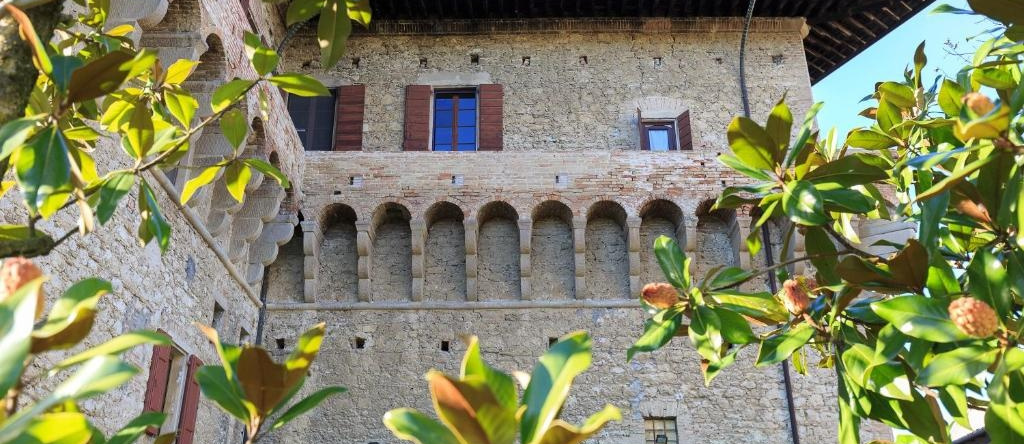 Castello Del Capitano Delle Artiglierie, Кастрокаро-Терме-э-Терра-дель-Соле — фото 1