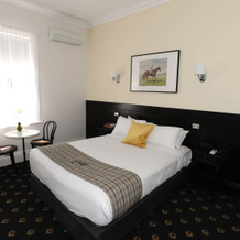 Yarrawonga Hotel, 亚拉旺加 — 照片 4