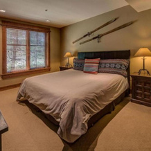 East West Hospitality Tahoe, 特拉基 — 照片 4