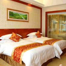 Vienna Classic Hotel Pingliang Kongtong Avenue Hotel Branch, Пинлян — фото 4