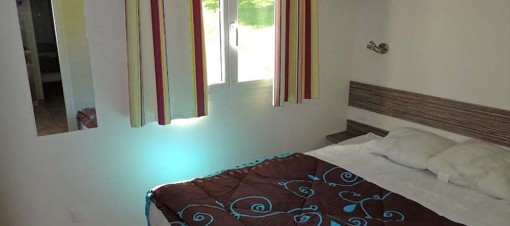 Camping La Pommeraie, Вик-сюр-Сер — фото 1