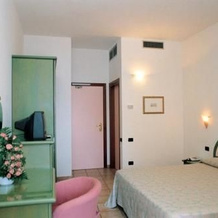 Hotel Gabbiano, 马拉泰亚 — 照片 5