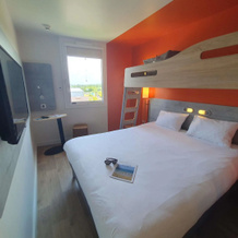 Ibis Budget Coutances, 库唐斯 — 照片 3