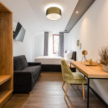 360 Grad Hotel  Bar, Leer — photo 2