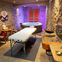 Chambres d'hôtes Peu del Causse SPA, 圣科隆布德拉科芒德里 — 照片 2
