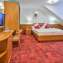 Hotel St. Georg Garni, 策勒 — 照片 2