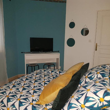 Chambre Privee Des 2 Clochers (Adults Only), Вернант — фото 4