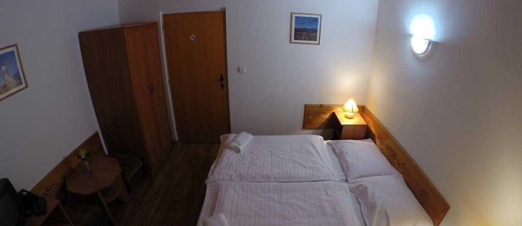 Park Hotel, Бела-под-Прадедом — фото 1