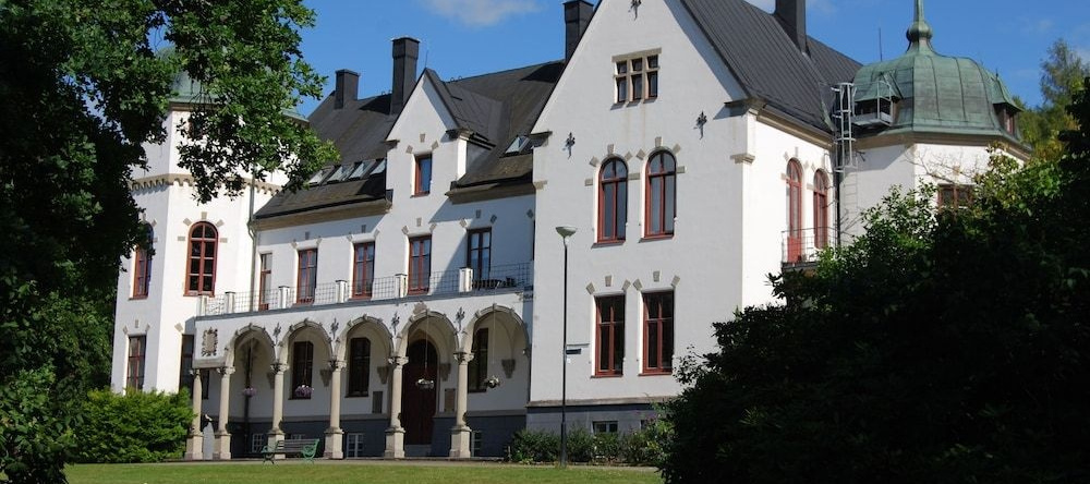 Hellidens Slott, Тидахольм — фото 1