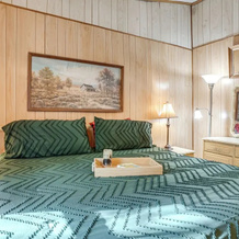 7 Mi to Main Street: Cabin w/ Deck in Stanley!, 比格梅多斯 — 照片 4