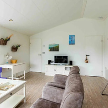 Charming Chalet With Dishwasher in Noordwijk, Noordwijk — photo 4