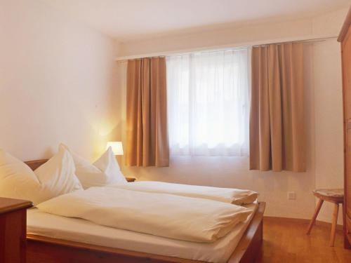 Apartment Chesa Sur Val 22, St. Moritz — photo 1