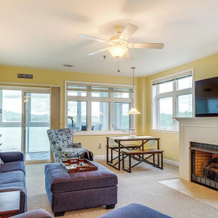 Lakefront Huddleston Condo W/ Community Pool, Хаддлстон — фото 4