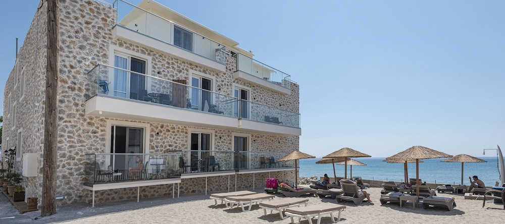 Kyma Rooms & Suites, Кардамена — фото 1