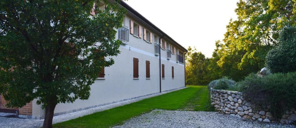 BeeHouse - La Casa delle Api Agriturismo, 博尔索德尔格拉帕 — 照片 1