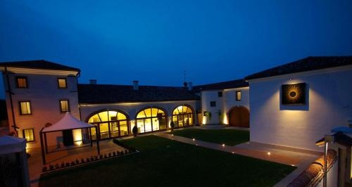 Villa Solaris Hotel & Residence, Tezze sul Brenta — photo 1
