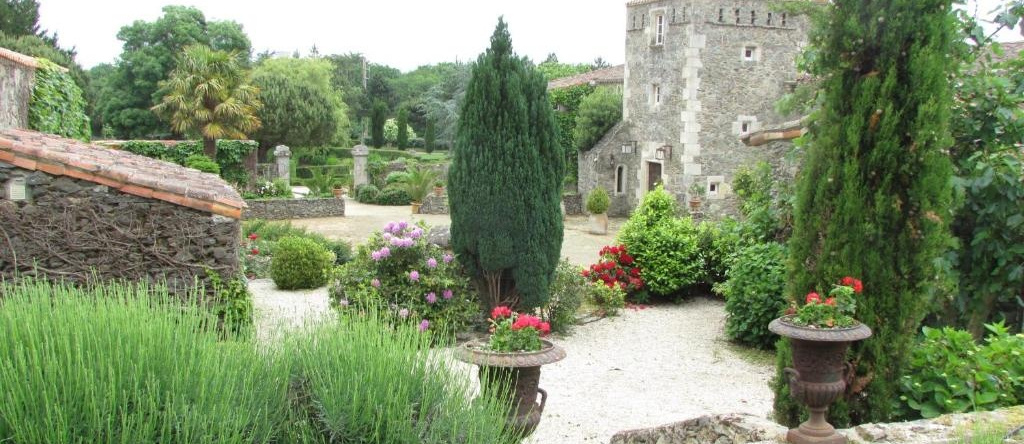 Logis de la Robliniere, Landevieille — photo 1