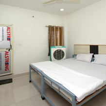 SPOT ON 41197 Gurukripa Guest House, 钦德瓦拉 — 照片 2