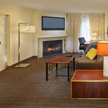 Residence Inn Boston Tewksbury/Andover, Тьюксбери — фото 3