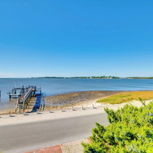 Oceanfront Oasis in Cedar Key w/ 2 Balconies!, 切达基 — 照片 5