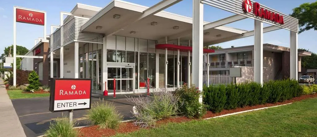 Ramada Inn And Suites Of Rockville Centre, Оушнсайд — фото 1