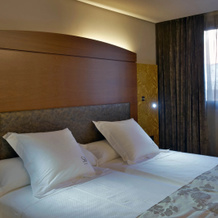 Hotel Sancho Abarca Petit SPA, Huesca — photo 4