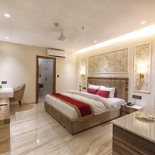 Hotel Royal 9, 密拉特 — 照片 3