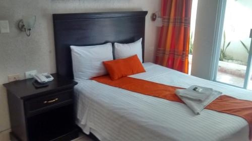 Hotel D&B Suites, Параисо — фото 1