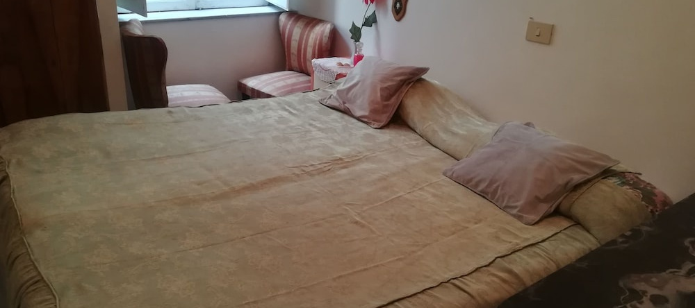 Vintage old Apartment in Castel di Tora, 卡斯泰尔迪托拉 — 照片 1