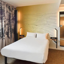 B&B HOTEL Paris Clichy-sous-bois 3 étoiles, 克利希苏布瓦 — 照片 4