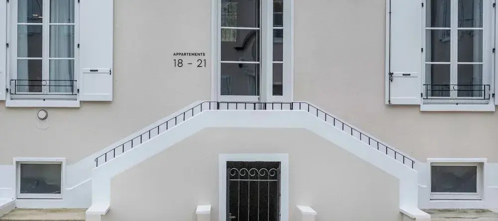 L'horloge - Appart'hotel, Монтеврен — фото 1