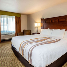 La Quinta Inn & Suites Grants Pass, Grants Pass — photo 2