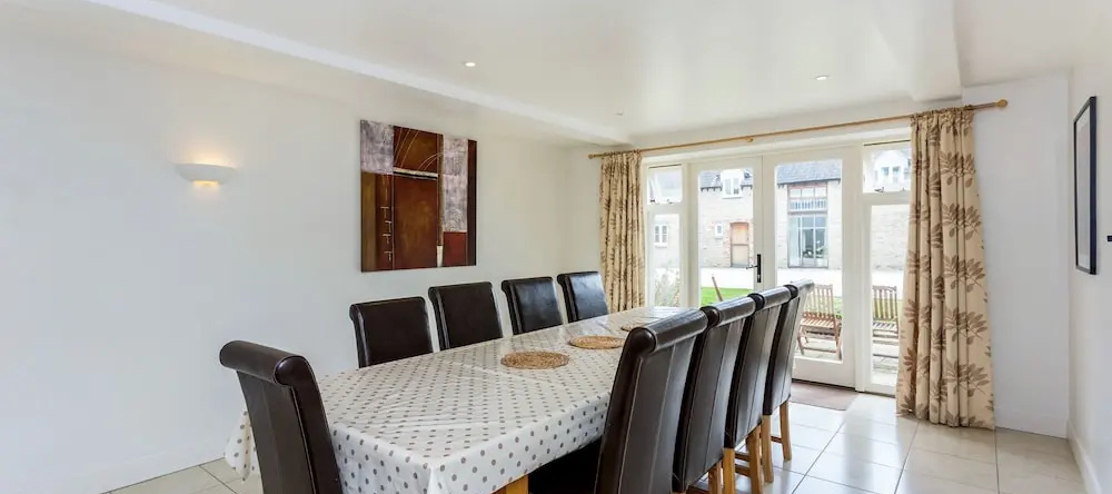 Vintage Barn Conversion near Faringdon, Faringdon — photo 1